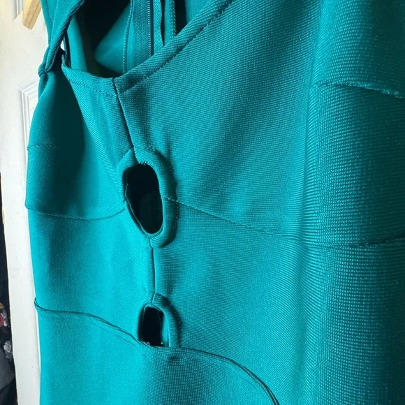 NWOT StyleByGG Emerald Green Bandage Fringe Maxi Dress -Sculpting Bodycon Size L - Picture 8 of 14